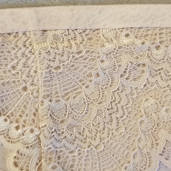 3/$25 Sam Edelman Peek a Cheek Panty in Rose Dust - Picture 4 of 7